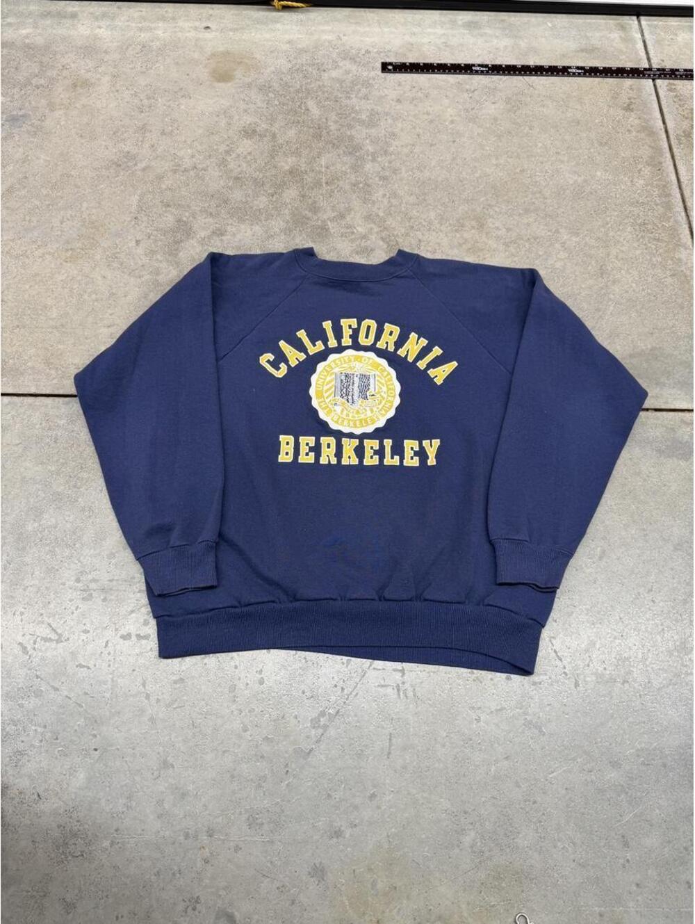 vintage university of california berkley collegiate made in usa crewneck large